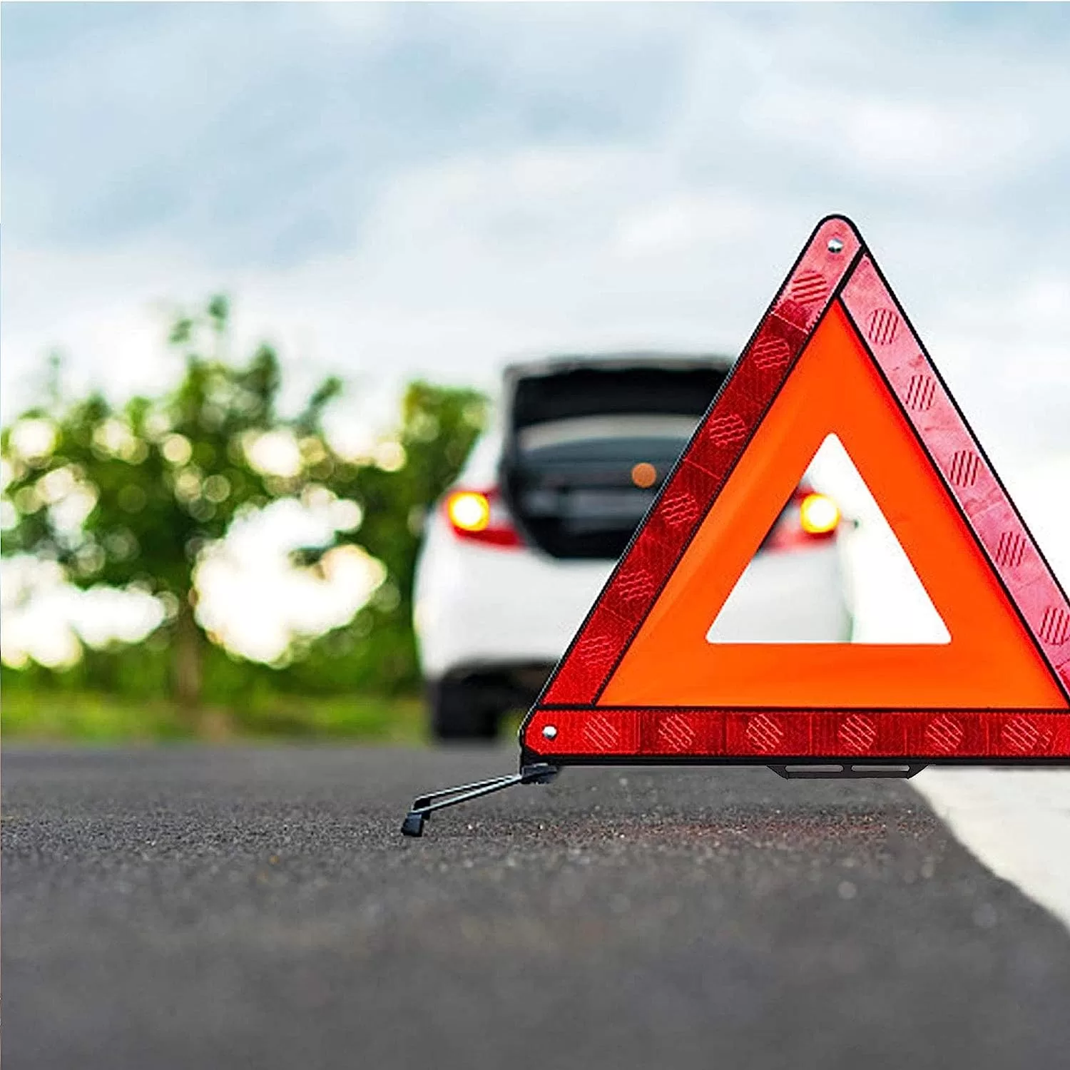 لا تسافر بدون هذه الأدوات !!