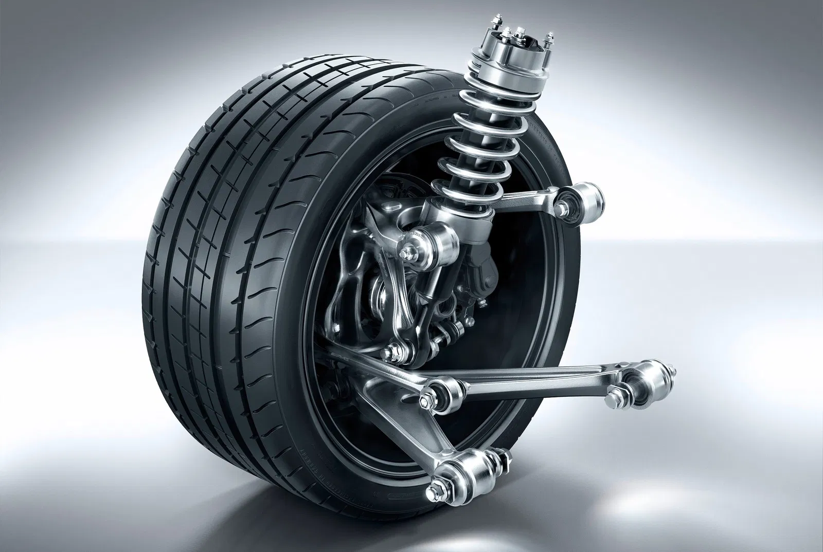 صورة توضح مكونات نظام التعليق في سيارة نيسان